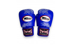 Боксерские перчатки Twins Special FBGVL3-6 blue white 14 oz Боксерские перчатки Twins Special FBGVL3-6 blue white 14 oz