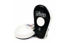 Лапы боксерские Fairtex FMV8