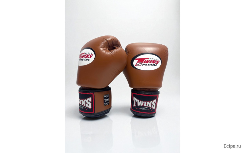 Боксерские перчатки Twins Special BGVL3 brown 12 oz